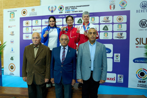 Azərbaycan atıcısı dünya çempionatında gümüş medal və yeni rekorda imza atdı - FOTO