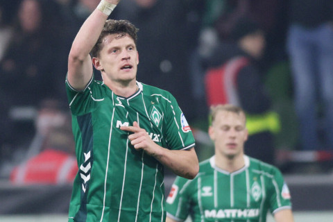 "Вердер" вырвал победу у "Вольфсбурга" в концовке матча - ВИДЕО