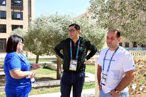 Фарид Гаибов встретился с азербайджанскими спортсменами в Саудовской Аравии - ФОТО