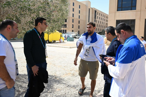 Фарид Гаибов встретился с азербайджанскими спортсменами в Саудовской Аравии - ФОТО