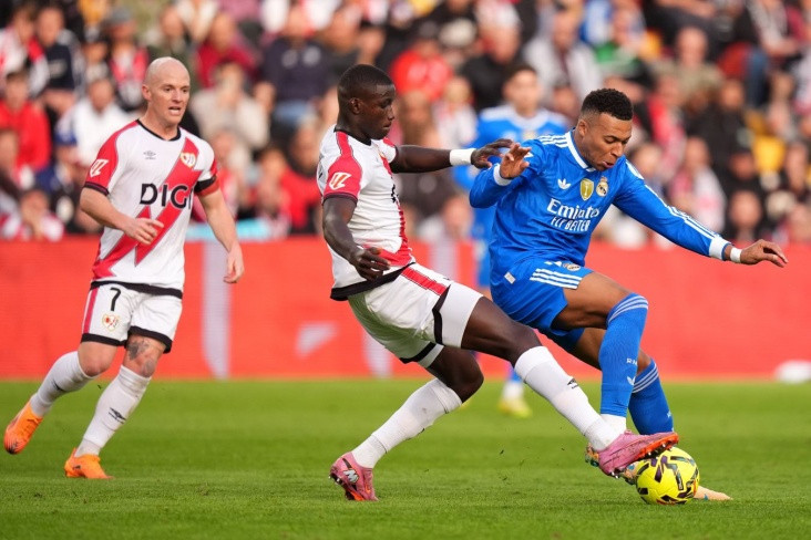 "Реал" с Винисиусом и Мбаппе не смог победить "Райо Вальекано"