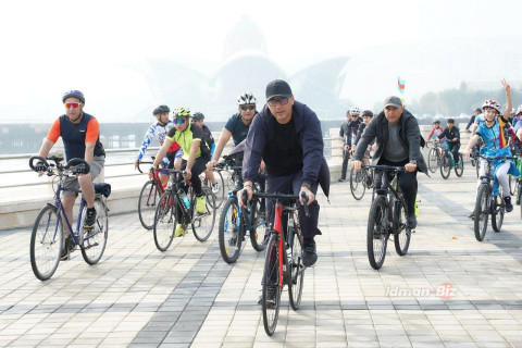 “Bayrağımız – qürur mənbəyimizdir!” devizi altında veloyürüş keçirildi - FOTO