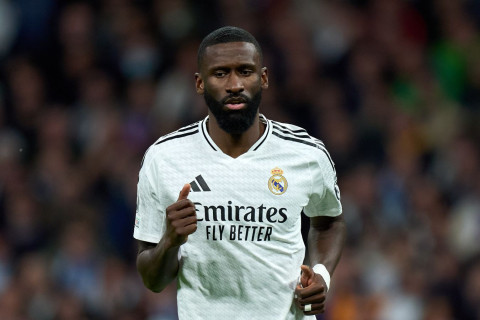 "Реал" приостановил переговоры о новом контракте с Рюдигером