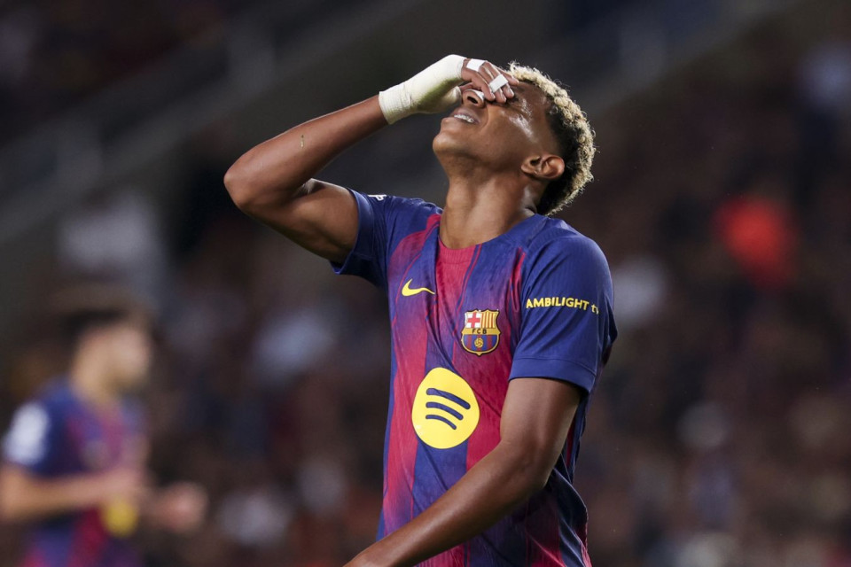 Yamal özünü “Barselona” ilə İspaniya millisi arasındakı mübahisənin qurbanı kimi hiss edir - VİDEO