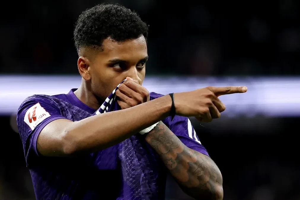 Клуб АПЛ начал переговоры с "Реалом" по переходу Родриго