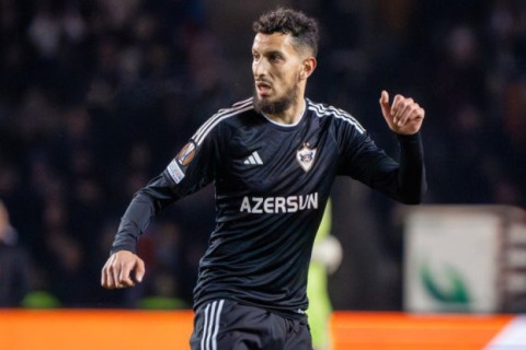 Abdullah Zubir Ümrə ziyarətinə yollanıb - FOTO