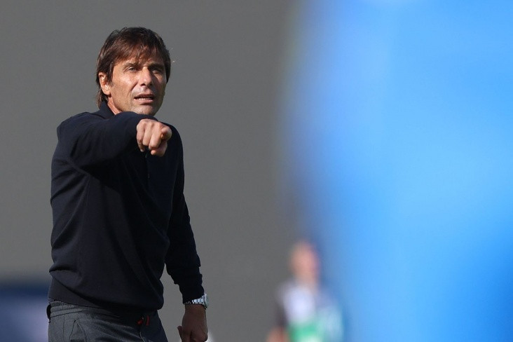 “Napoli”nin prezidenti: “İnternetdə Kontenin istefaya göndərilməsi ilə bağlı nağıla rast gəldim”