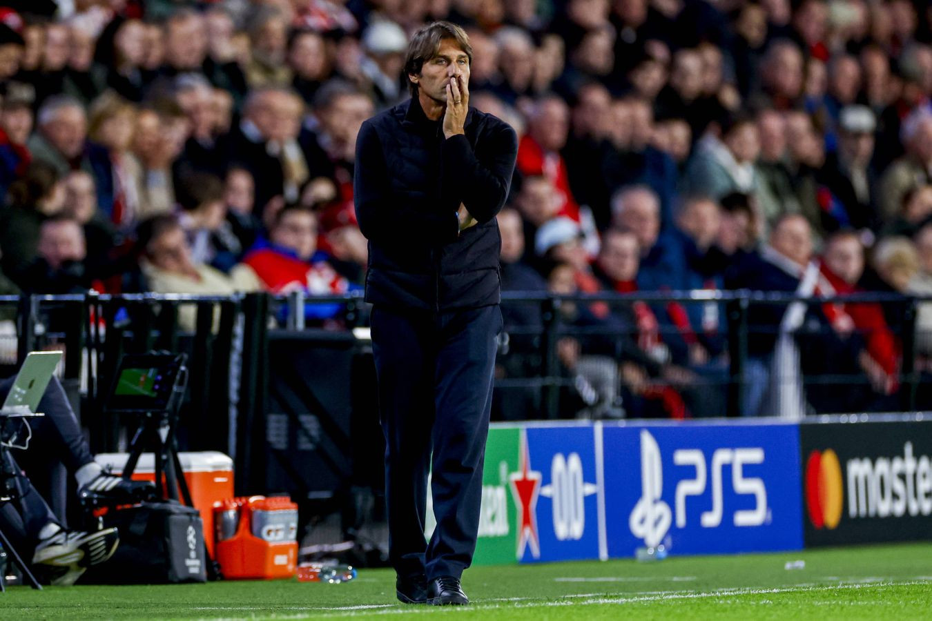 Antonio Conte speaks out on Napoli’s internal issues