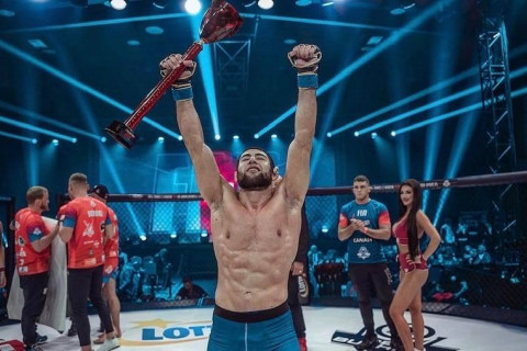 Azərbaycanlı MMA döyüşçüsü Polşadakı turnirdə qələbə qazanıb - FOTO