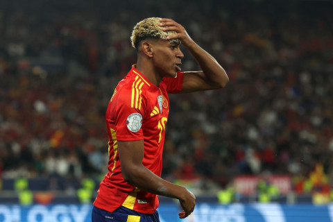 Barcelona winger Lamine Yamal withdrawn from Spain squad