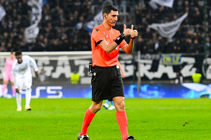 Azərbaycanın FIFA referisi Xorvatiya milli komandasının oyununu idarə edəcək