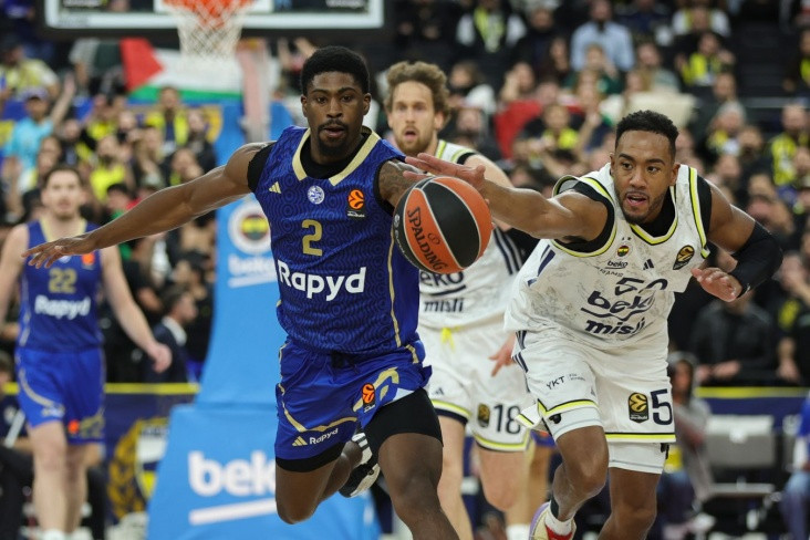 “Fənərbaxça” Avroliqada ardıcıl ikinci qələbəsini qazanıb