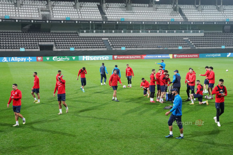 Сборная Азербайджана провела открытую тренировку перед матчем с Исландией - ФОТО