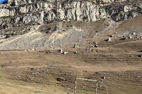 Valdas Dambrauskas: “Futbolun gücü dağların zirvəsində belə hiss olunur” - FOTO