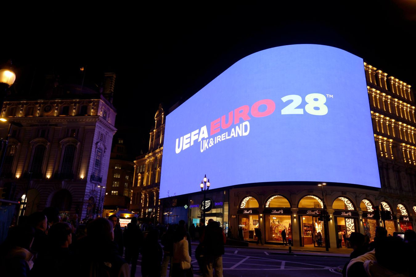 Официально представлена айдентика Евро-2028 - ФОТО