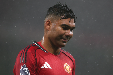 “Mançester Yunayted” Kazemironun əməkhaqqısını azaldır