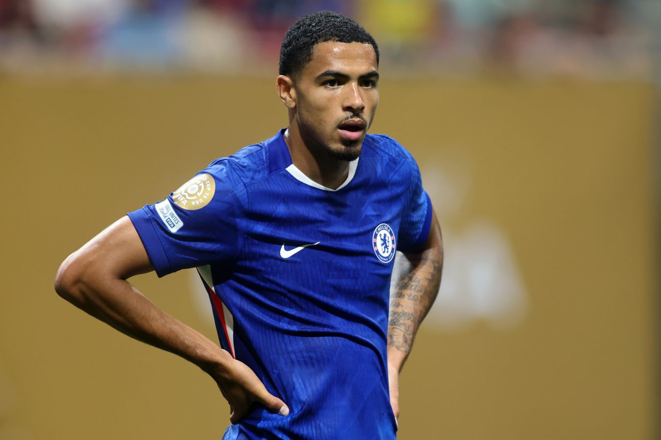 "Челси" подписал 16-летнего эквадорского защитника