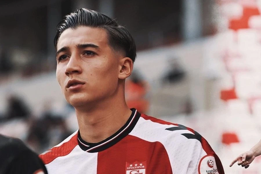 Бывший игрок сборной Азербайджана прокомментировал свое отстранение от футбола