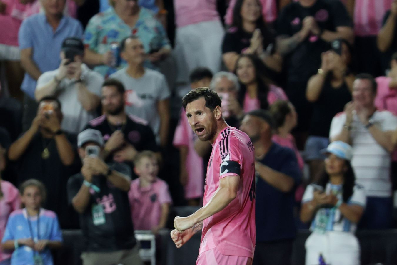 Месси заработает до 107 тысяч долларов за одну встречу в Индии