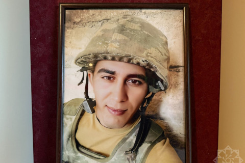 Şəhid İqbalın atası: “İdmanda qazandığı güc onu döyüşdə qorxmaz etdi” - FOTO