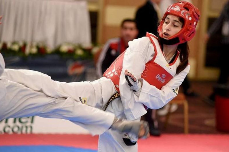 İslamiada: Taekvondoçumuz Minayə Əkbərova gümüş medal qazanıb - YENİLƏNİB