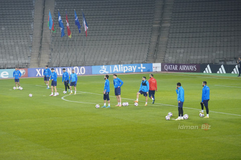 Azərbaycan yığması Fransa ilə qarşılaşma öncəsi Bakıda məşq edib - FOTO/VİDEO