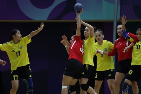 Azərbaycanın qadın həndbol millisi İslamiadada keçirdiyi ilk qarşılaşmada məğlubiyyətlə üzləşib - YENİLƏNİB + FOTO