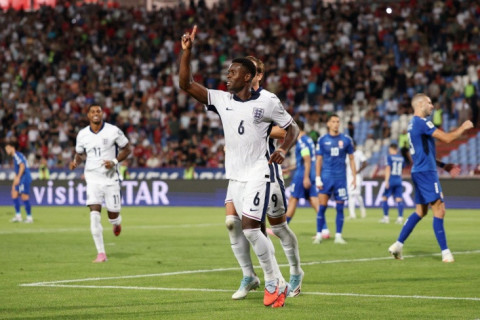 Mark Qehi seçmə mərhələnin son oyununda komandasına kömək edə bilməyəcək