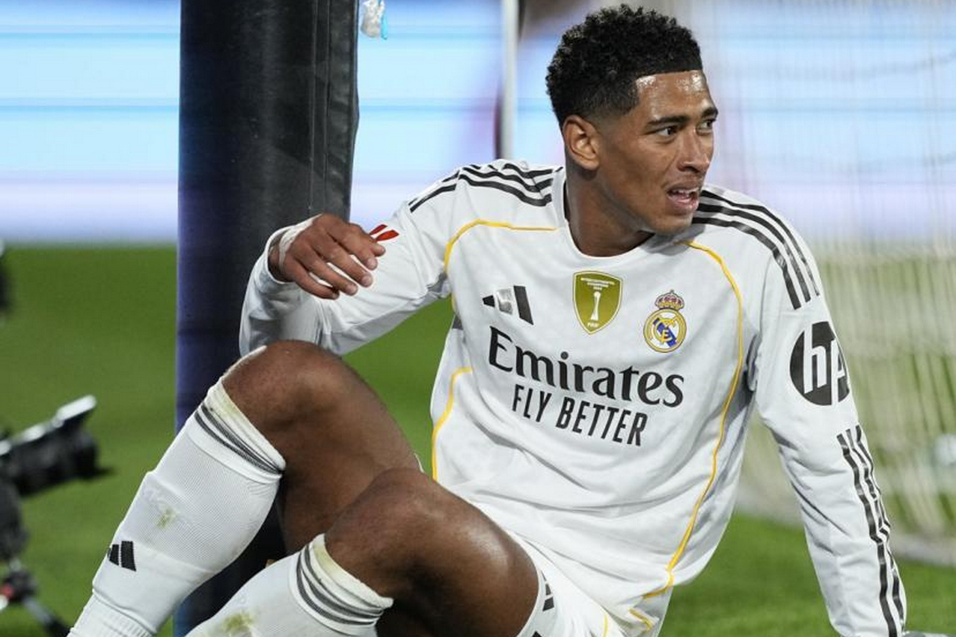 “Mançester Siti” Bellinqhem üçün 150 milyon ödəməyə hazırdır