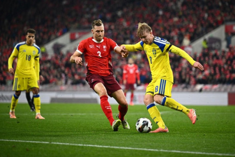 İsveç Potterin başçılığı altında ilk oyunda məğlub olub