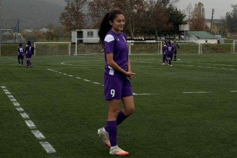 Bənövşə Əsədzadənin məşqçidən tərif aldıqdan sonrakı reaksiyası - FOTO/VİDEO