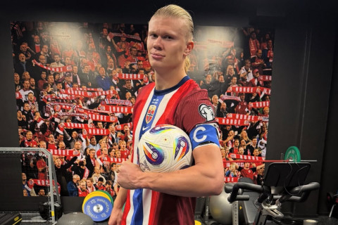 Erlinq Holand möhtəşəm göstəricilərlə DÇ-2026-ya gedir