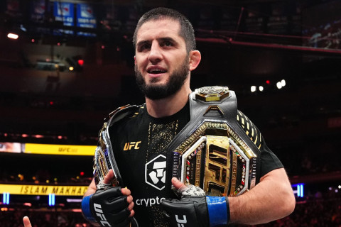 İslam Mahaçev döyüşmək istədiyi növbəti UFC döyüşçüsünün adını açıqladı