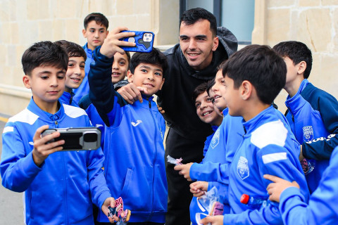 “Sabah”ın akademiyasında uşaq hüquqlarının qorunması mövzusunda seminar keçirilib - FOTO