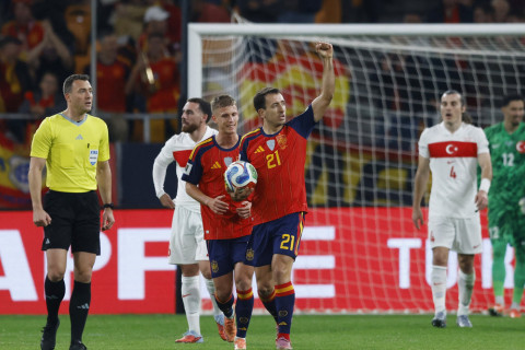 Испания и Турция сыграли вничью, Грузия уступила Болгарии