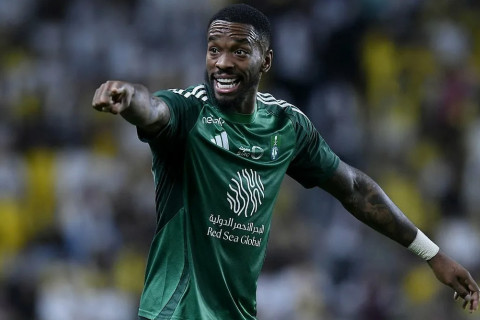 Ayvan Toni Premyer Liqaya qayıtmaq üçün maaşından imtina etməyə hazırdır