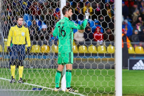 “Bavariya”nın qapıçısı Ulrayx mövsümün sonunda karyerasını başa vuracaq