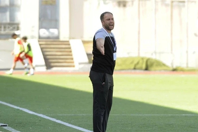 Rüstəm Məmmədov: “Autsayder komandalara qarşı futbolçuları motivasiya etmək çətindir”