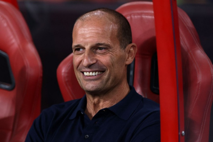 “Milan”ın baş məşqçisi "İnter"lə oyundan əvvəl zədəli oyunçularının vəziyyəti barədə danışıb