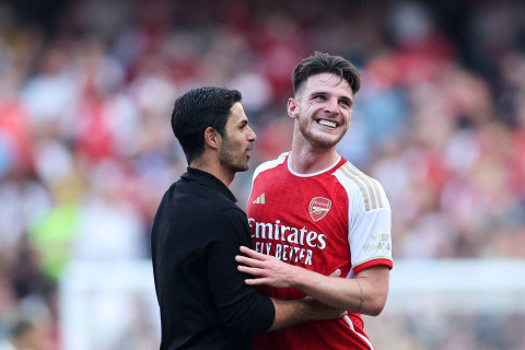 “Arsenal”ın müdafiəçisi Artetanın müdafiəsinə qalxdı