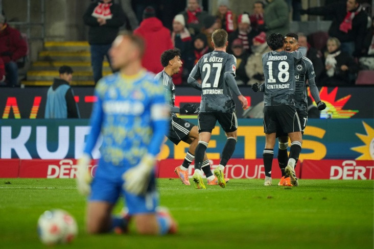 “Qarabağ”ın rəqibi üç xalı 4 qolla qazandı