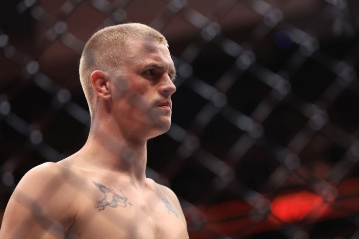 İan Harri “UFC Qətər”də Belal Məhəmmədi yekdil qərarla məğlub edib