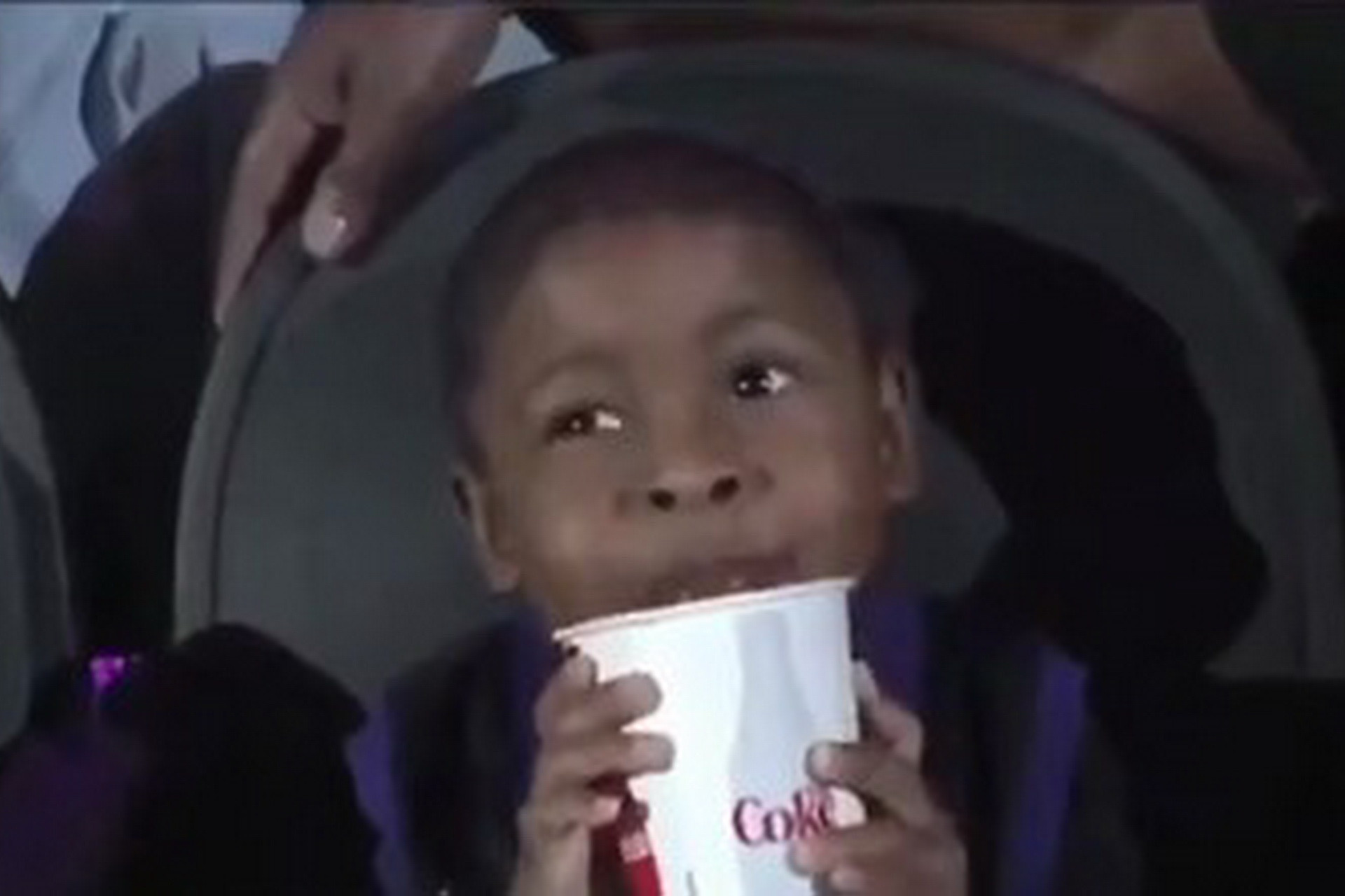 “Finiks Sans” oyunlarının balaca ulduzu - VİDEO