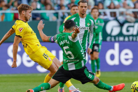 İspaniya La Liqası: “Oviedo” - “Rayo Valyekano” və “Betis” - “Jirona” oyunu heç-heçə başa çatıb