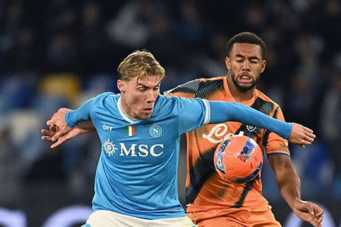 "Наполи" потерял двух игроков перед матчем с "Карабахом"