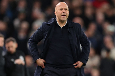 “Liverpul”un Slotu əvəz etmək üçün nəzərdən keçirdiyi iki məşqçinin adı açıqlanıb