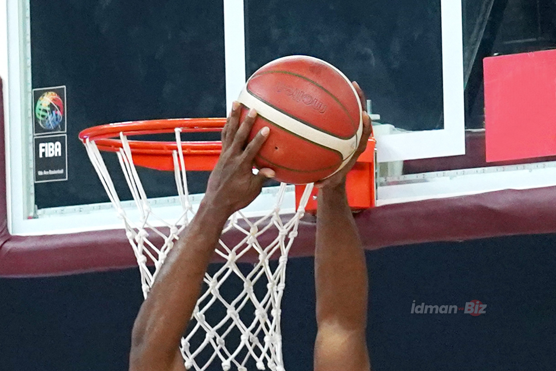 Azərbaycanın basketbol millisinin seçmə mərhələ oyunları üçün yekun heyəti açıqlanıb - FOTO