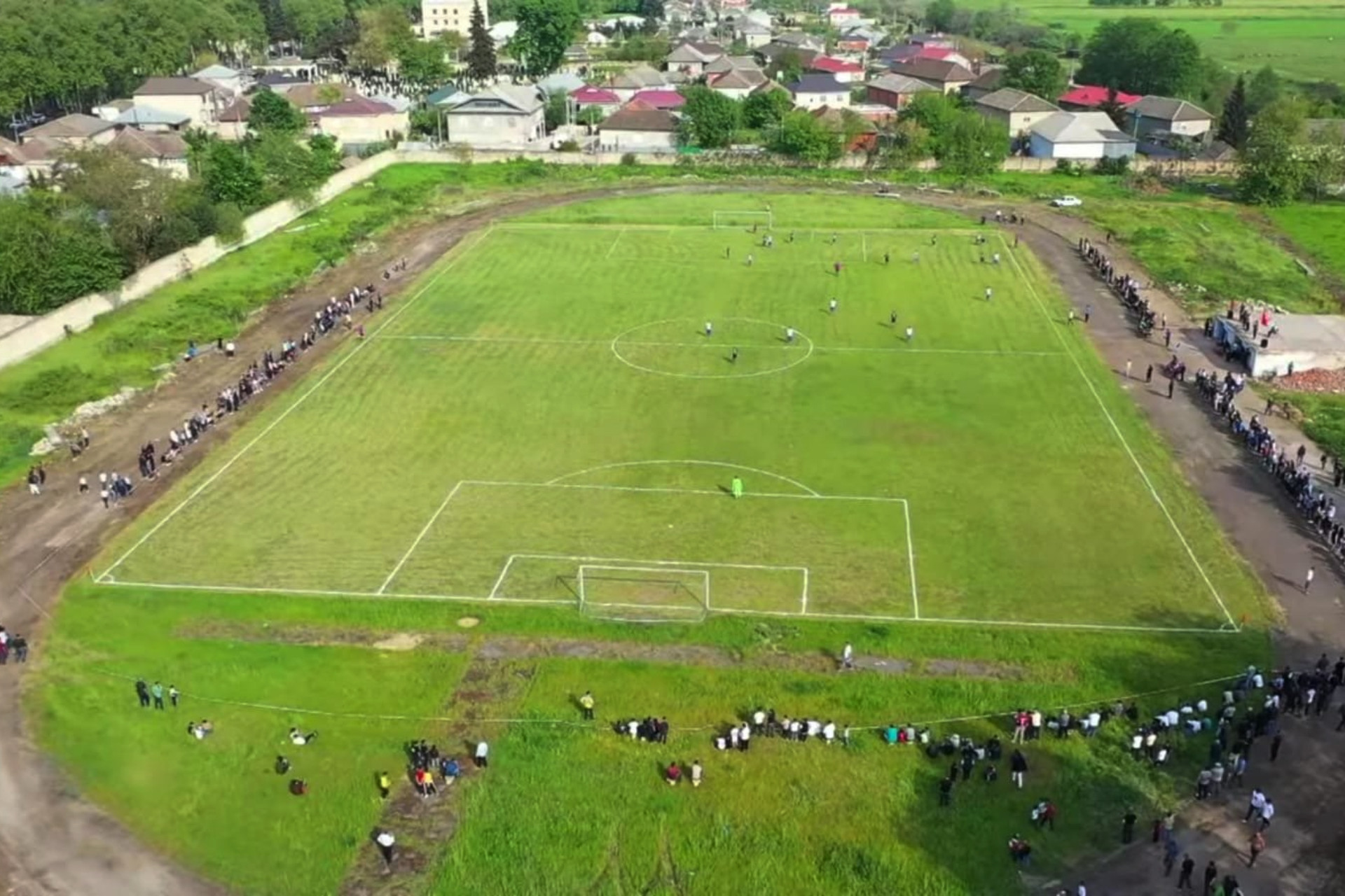 Masallıda kənd stadionunun qanunsuz satıldığı iddia olunur: Sakinlər Prezidentə müraciət ediblər - VİDEO