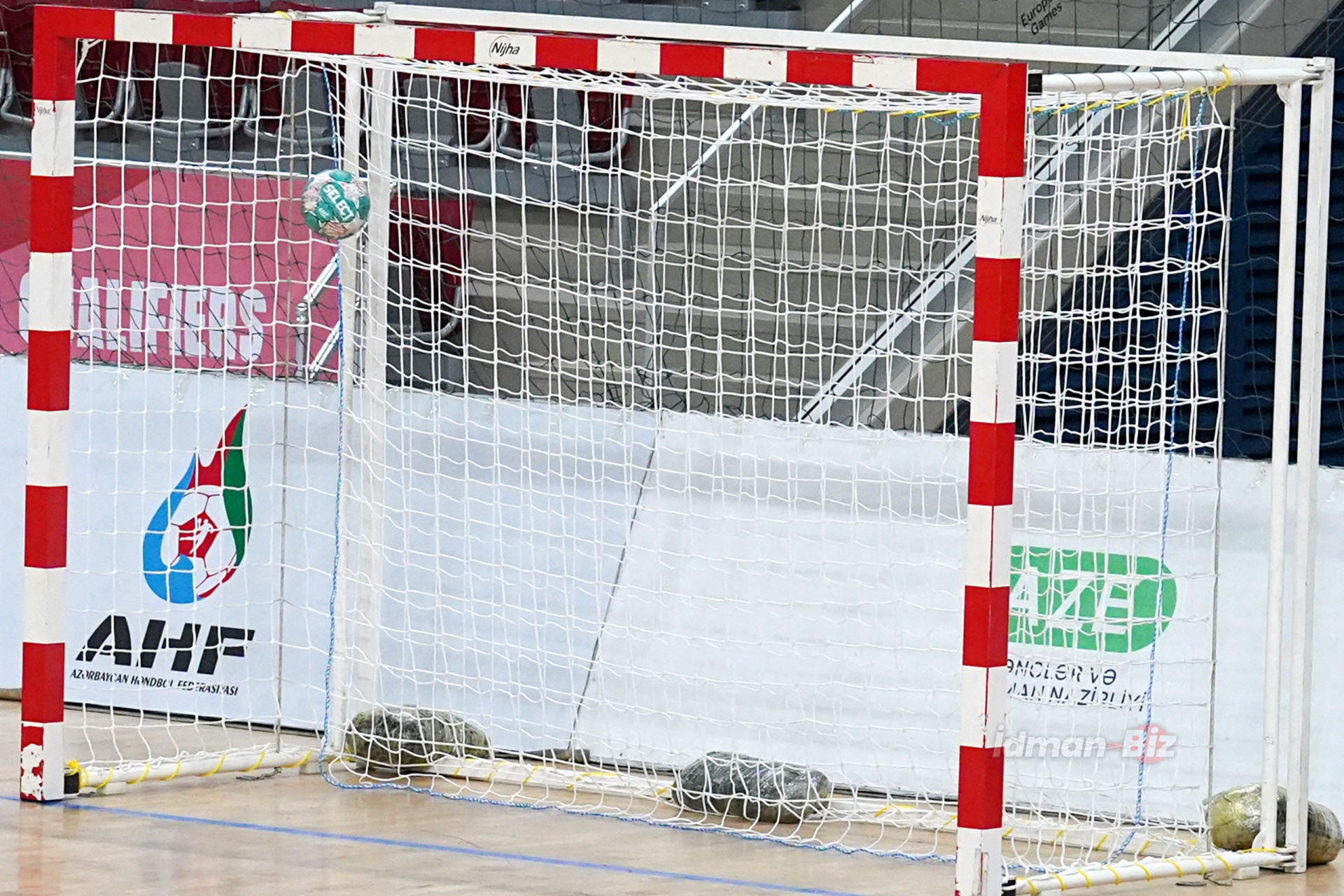 Сборная Азербайджана уступила Великобритании