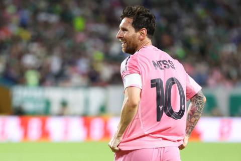 Messi matches Puskas’ record after dominant mls playoff win
